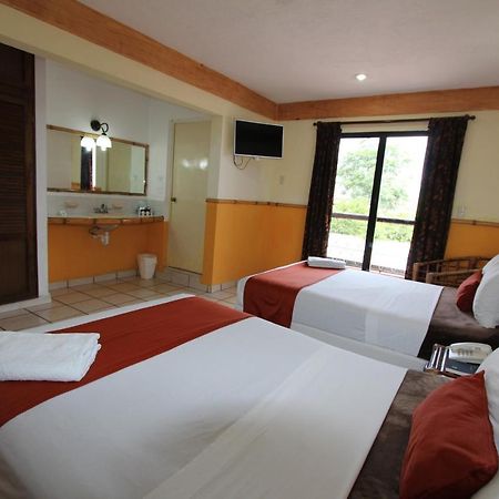 Hotel Bambu Campeche Bagian luar foto