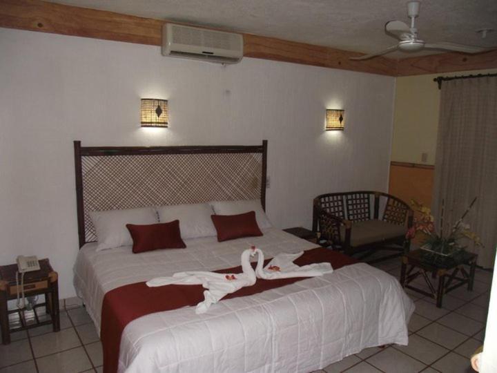 Hotel Bambu Campeche Bagian luar foto